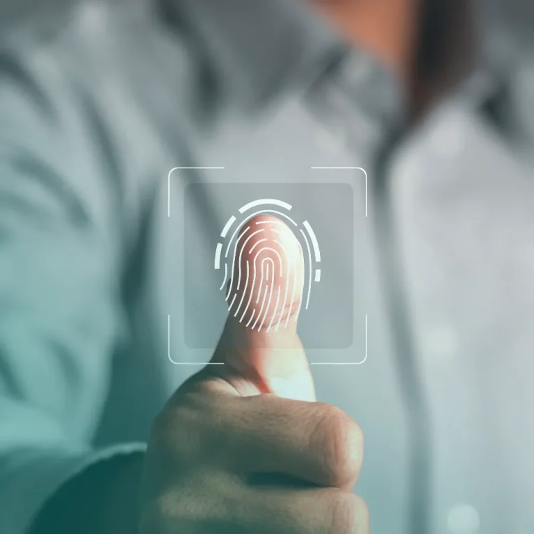 Control de accesos - VGL sistemas seguridad - Acceso a instalaciones, empresas, oficinas, urbanizaciones, … Control horario de los empleados - Limitación de zonas de los empleados